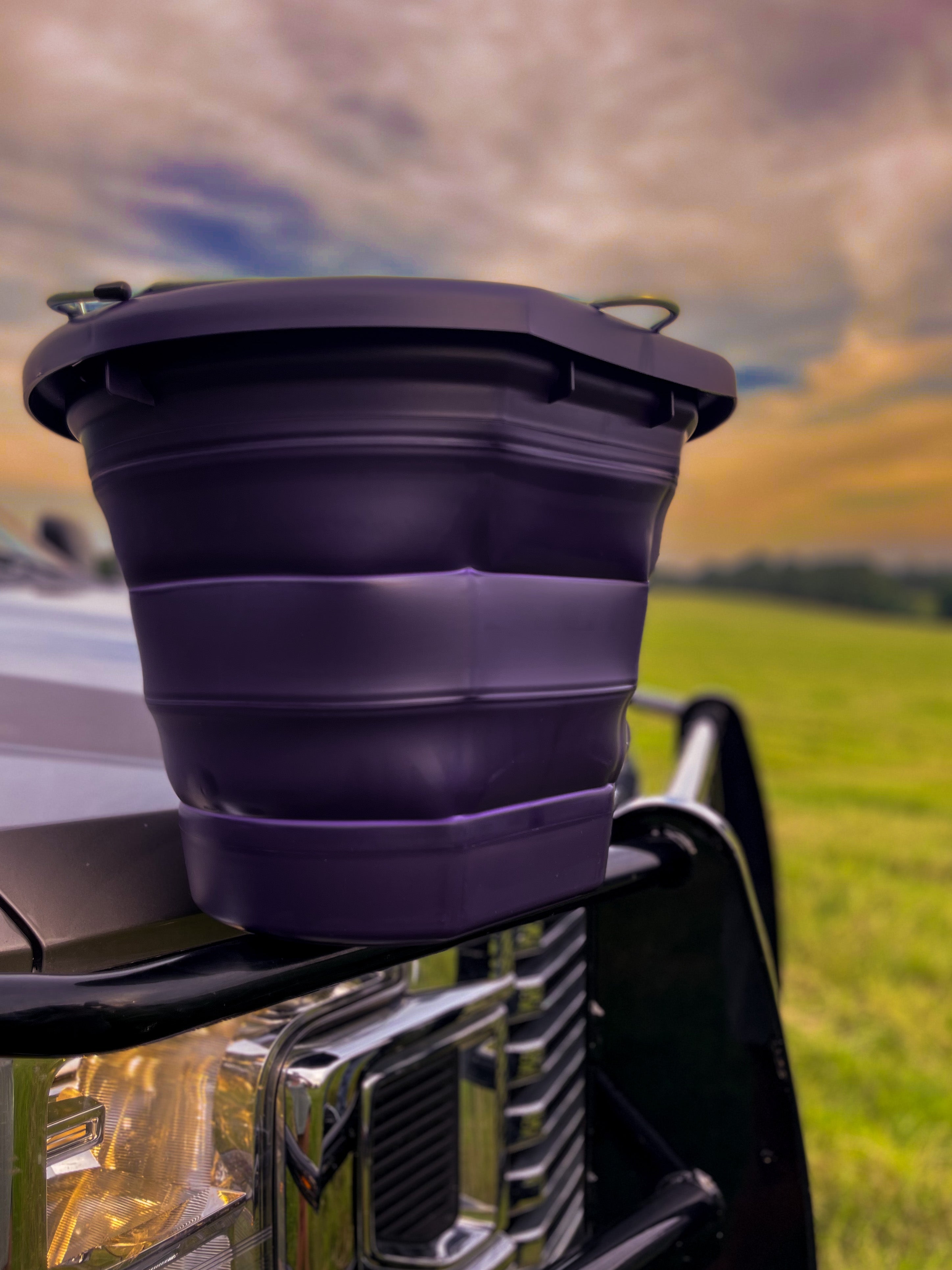 Masterforce Bucket Boss BOSS™ Bucket - Midnight – Boss Equine Products